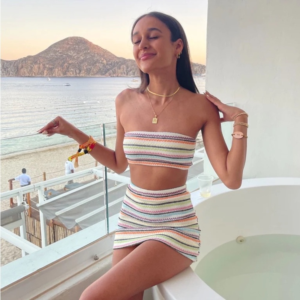 NEW Avianna Set